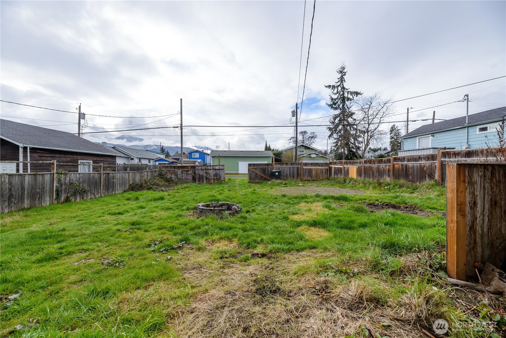 734 West 4th Street Port Angeles, WA 98363 - Photo 19 of 28