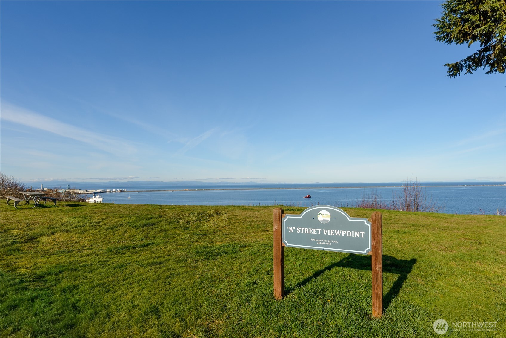 734 West 4th Street Port Angeles, WA 98363 - Photo 2 of 28