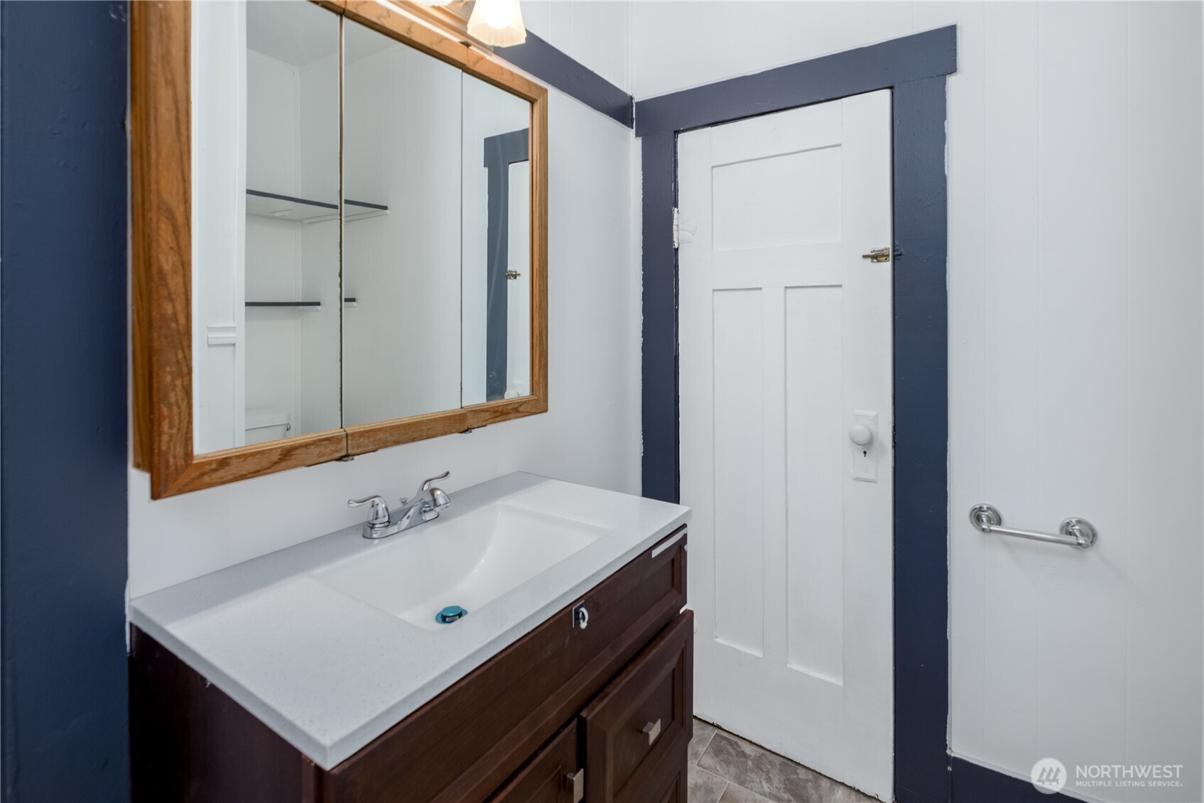 734 West 4th Street Port Angeles, WA 98363 - Photo 23 of 28