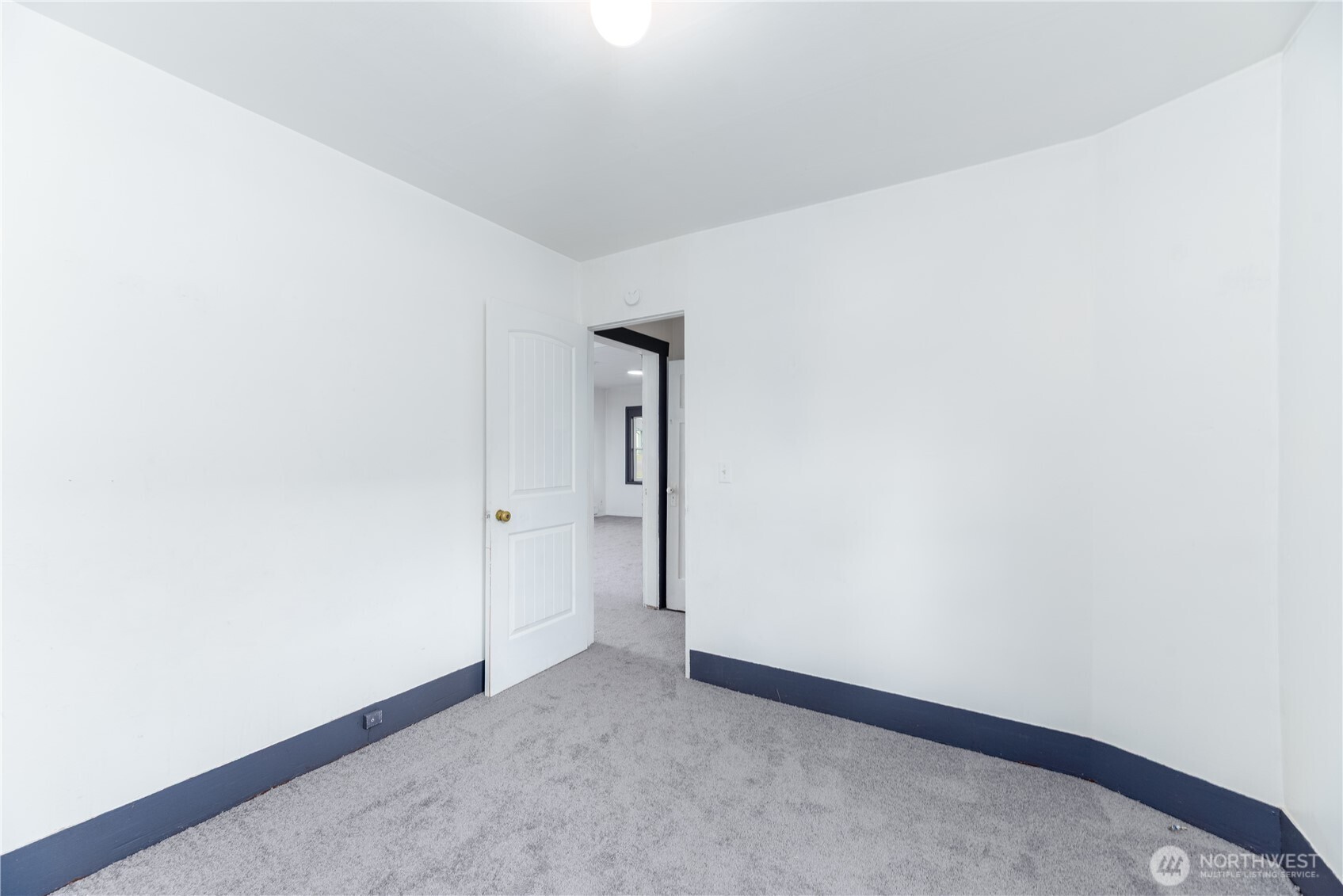 734 West 4th Street Port Angeles, WA 98363 - Photo 27 of 28