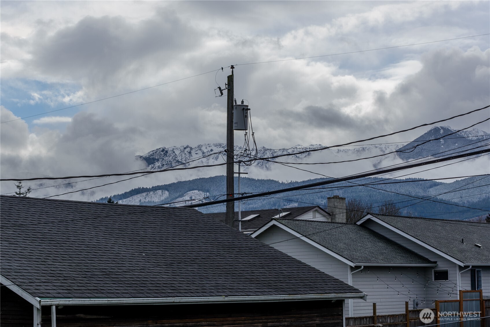 734 West 4th Street Port Angeles, WA 98363 - Photo 4 of 28