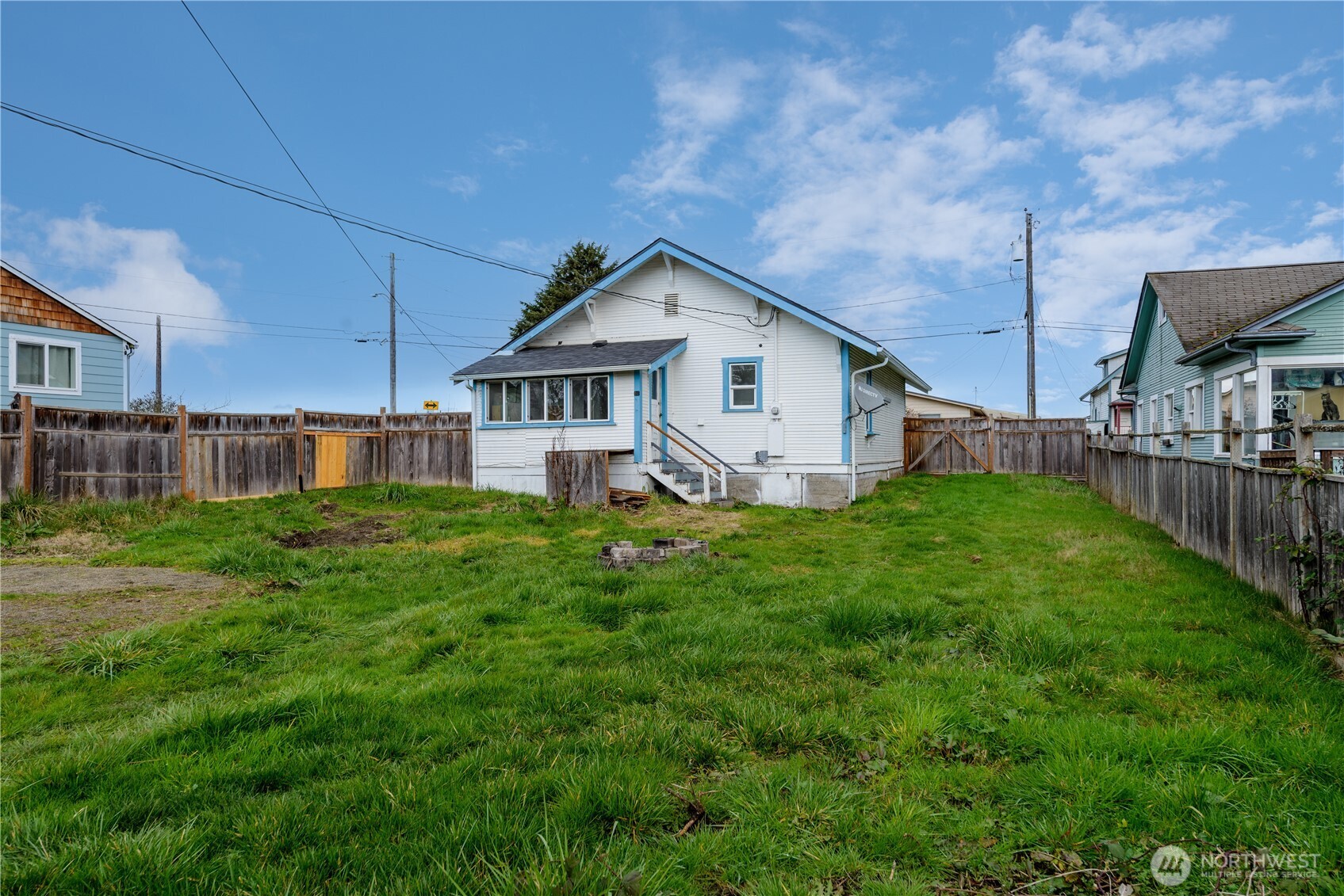 734 West 4th Street Port Angeles, WA 98363 - Photo 7 of 28