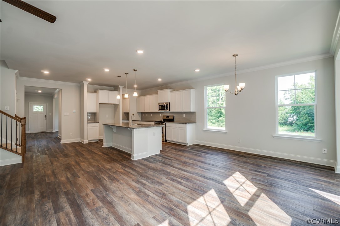 5637 Rohan Place Moseley, VA 23120 - Photo 12 of 30 Gallery Image 12