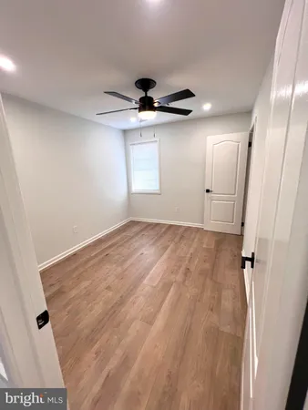 a view of a garage