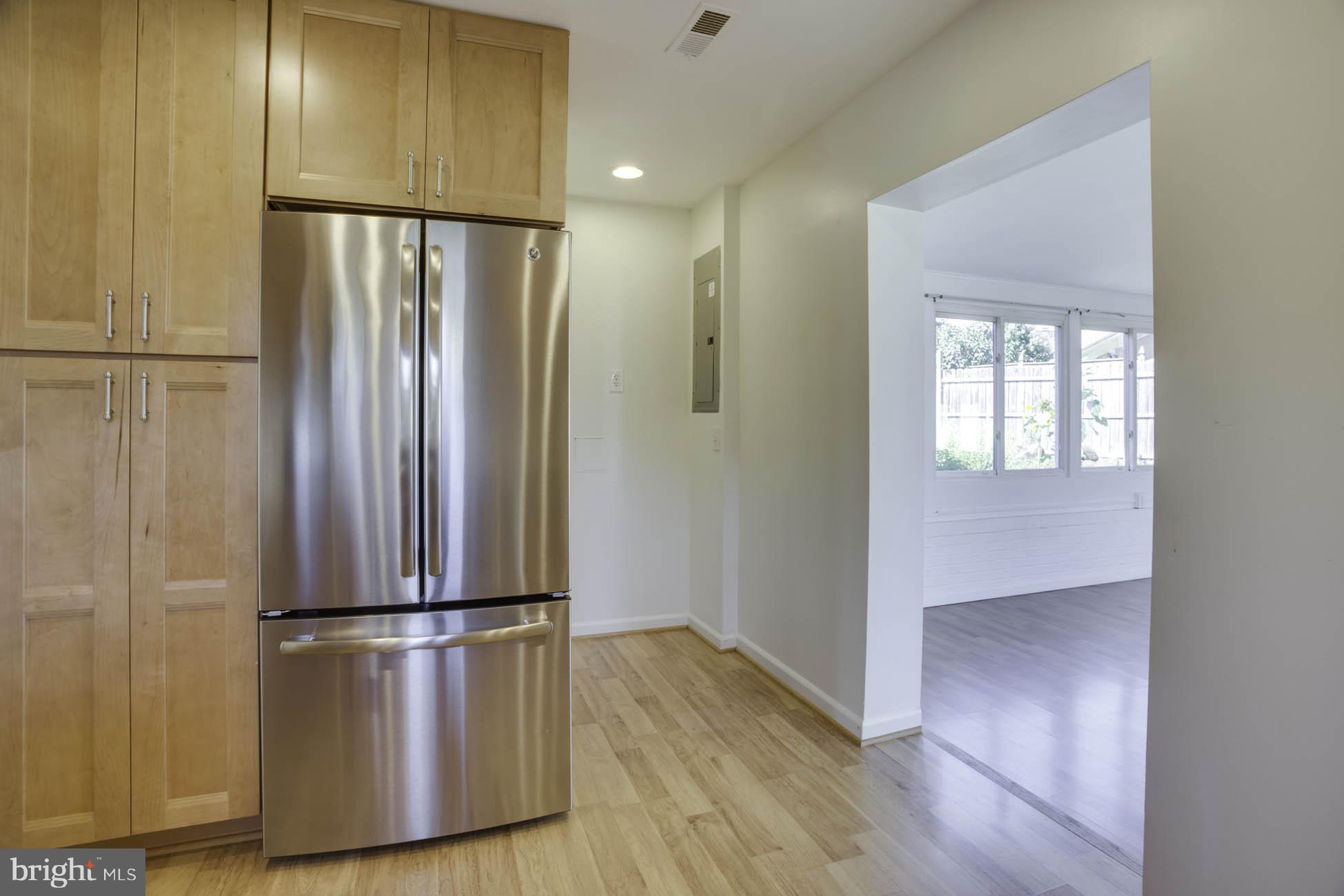 4006 Lees Corner Road Chantilly, VA 20151 - Photo 11 of 30 Kitchen