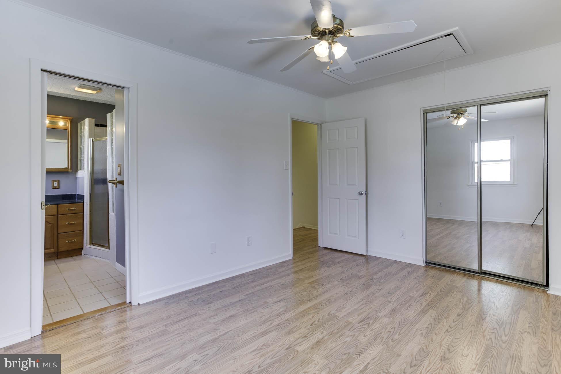 4006 Lees Corner Road Chantilly, VA 20151 - Photo 21 of 30 Bedroom (Master)