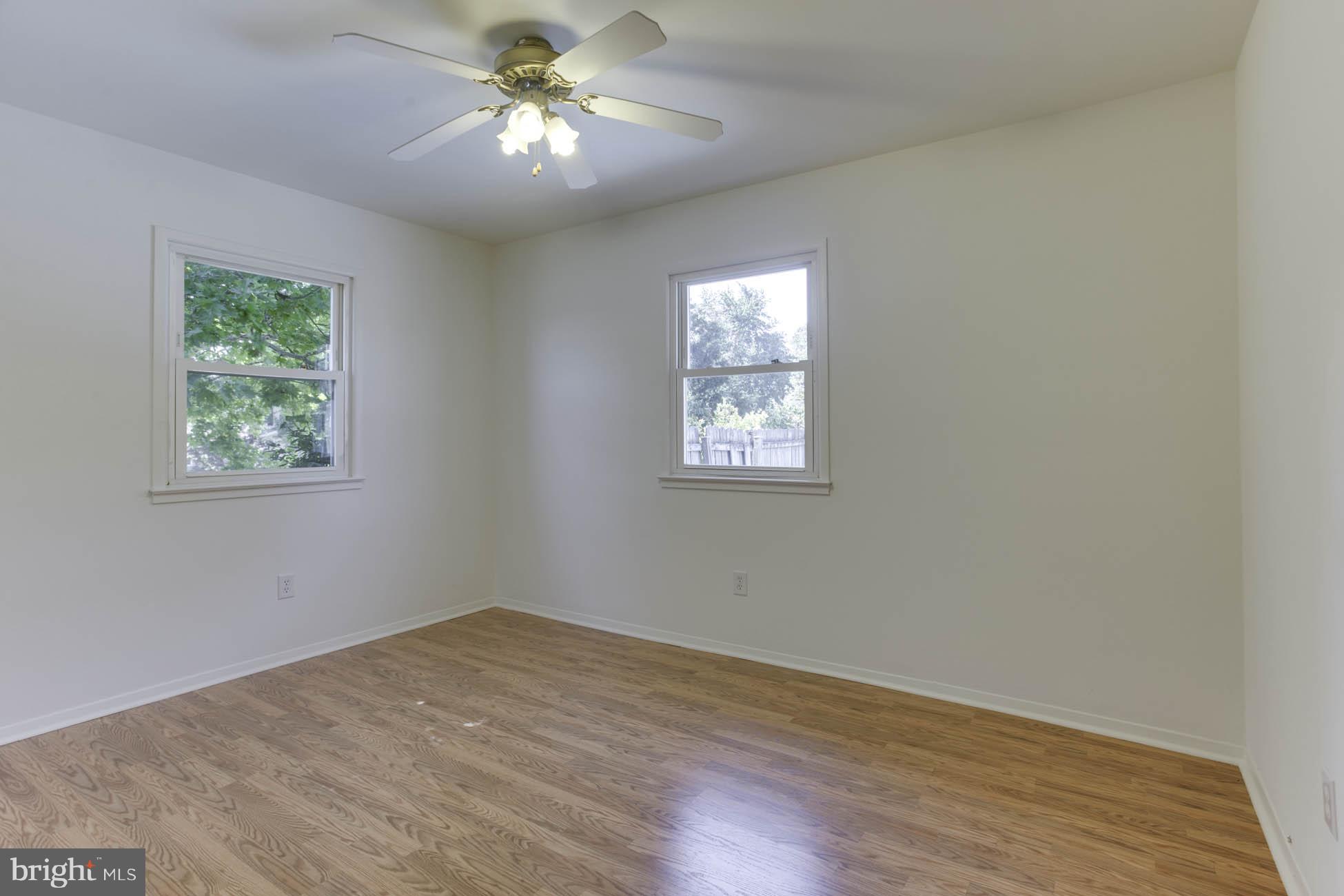 4006 Lees Corner Road Chantilly, VA 20151 - Photo 23 of 30 Bedroom