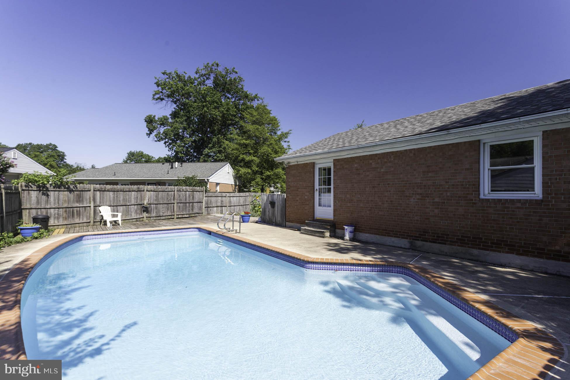4006 Lees Corner Road Chantilly, VA 20151 - Photo 25 of 30 Exterior (Rear)