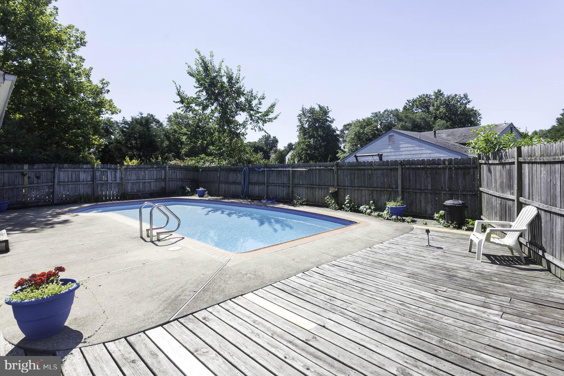 4006 Lees Corner Road Chantilly, VA 20151 - Photo 27 of 30 Exterior (Rear)