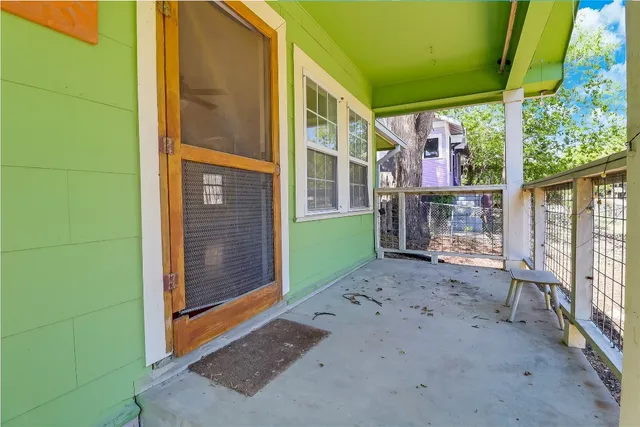 $3,150 | 1706 Maple Avenue, Austin, TX 78702