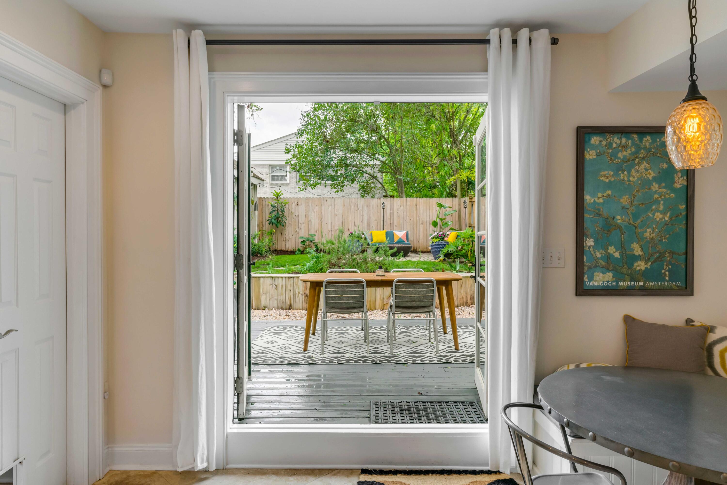 19 Gordon Street Charleston, SC 29403 - Photo 11 of 12 19Gordon_NickCannPhoto-24