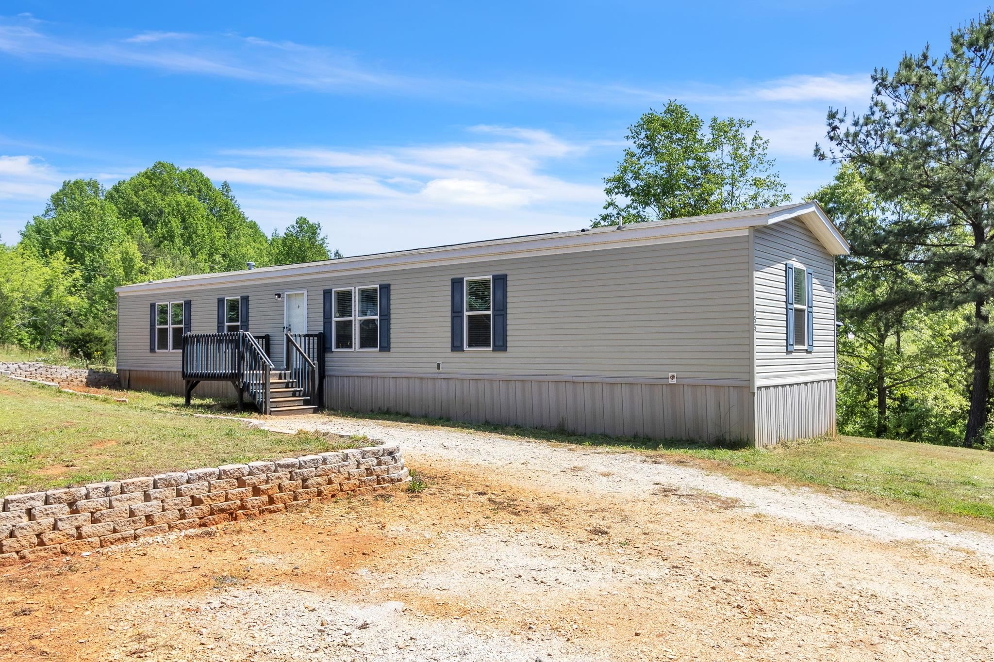 155 Jarvis Road Inman, SC 29349 - Photo 3 of 31