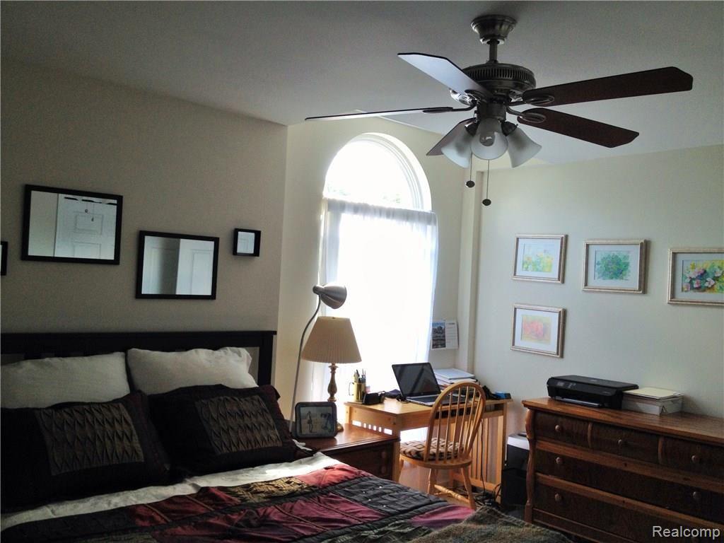 3374 Tremonte Circle Rochester, MI 48306 - Photo 6 of 17 image.JPG