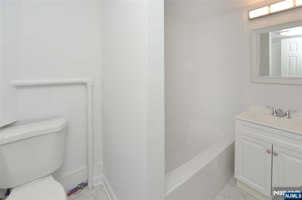 39 Lodi Street, Unit 1 Hackensack, NJ 07601 - Photo 18 of 26