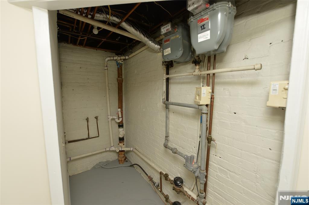 39 Lodi Street, Unit 1 Hackensack, NJ 07601 - Photo 20 of 26