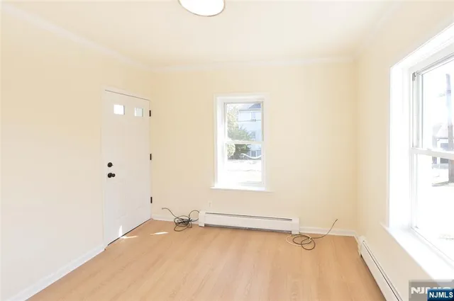 $2,650 | 39 Lodi Street, Unit 1, Hackensack, NJ 07601