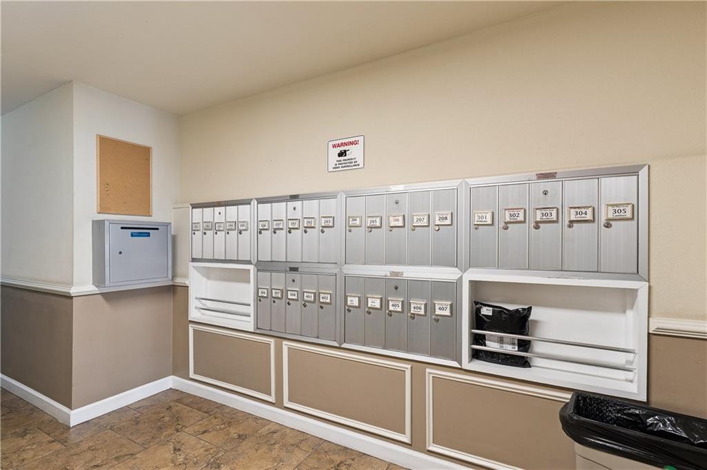395 Pharr Road Northeast, Unit 308 Atlanta, GA 30305 - Photo 3 of 29