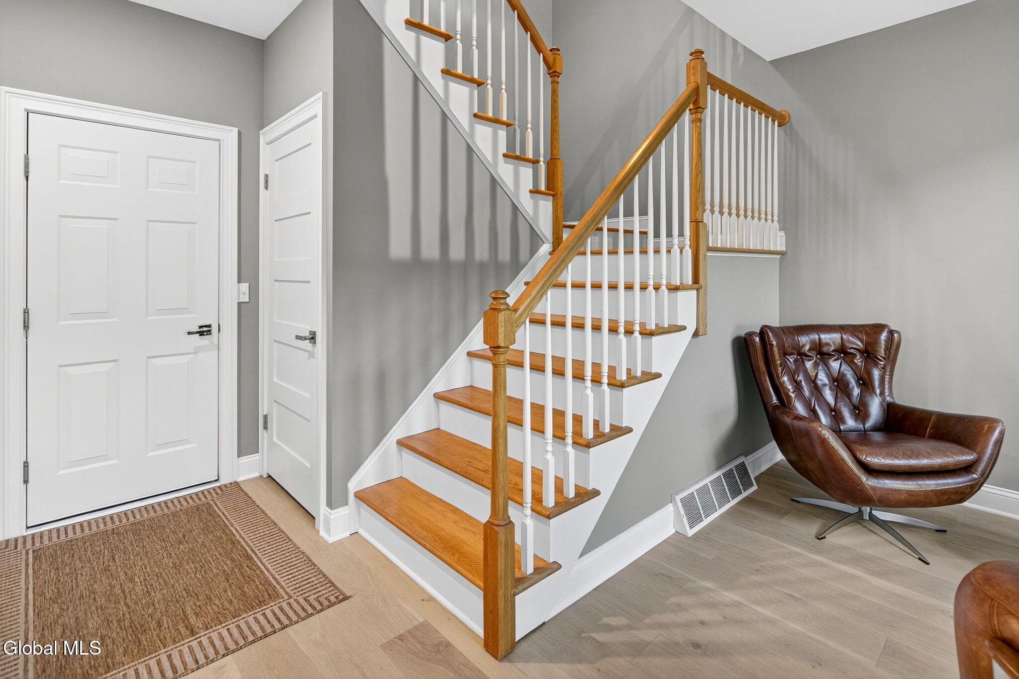 103 Cold Springs Road Saratoga Springs, NY 12866 - Photo 12 of 35 Interior 09