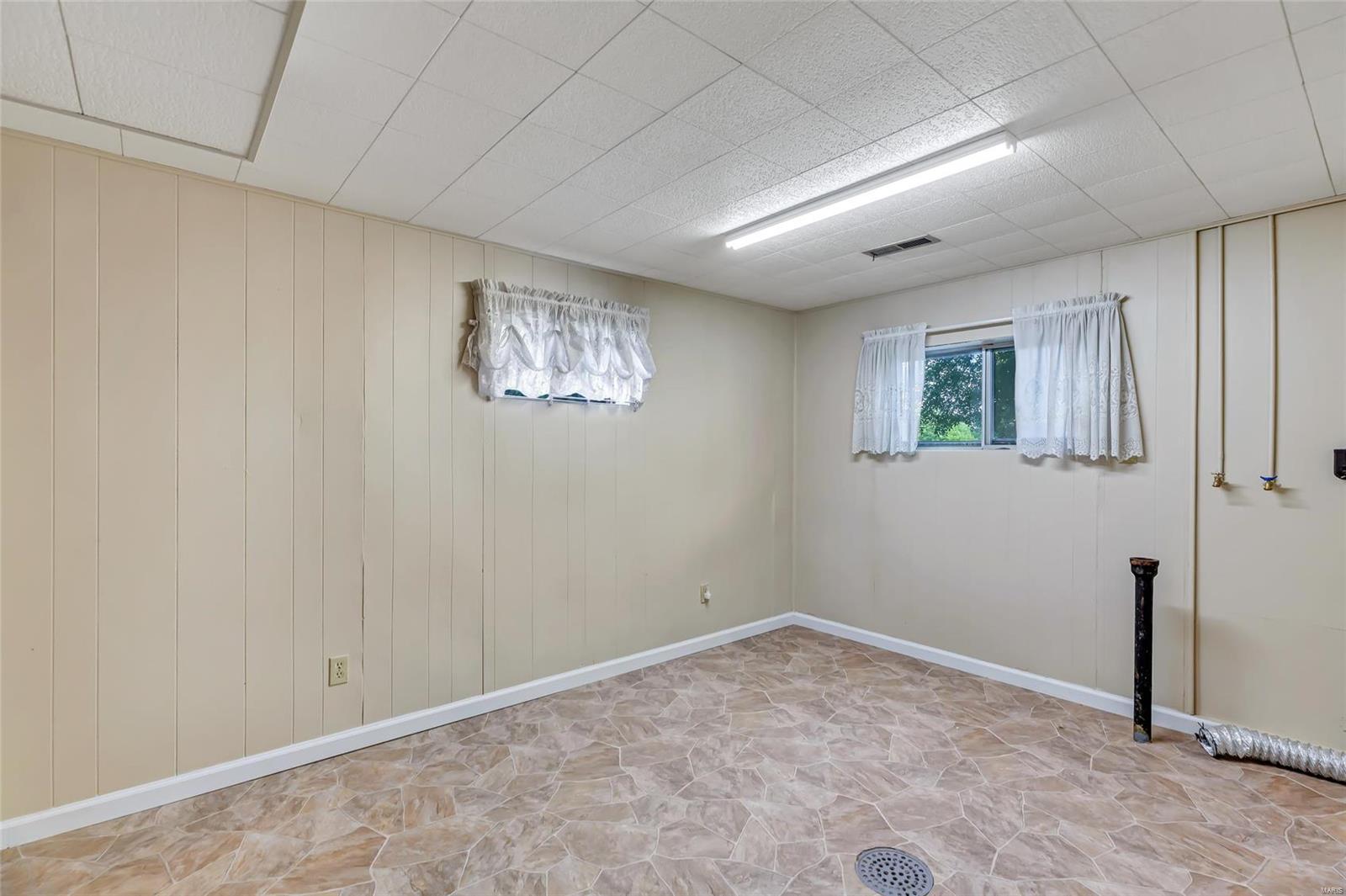 224 Hunters Ridge St. Charles, MO 63301 - Photo 23 of 31 Gallery Image 23