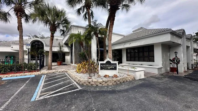 $179,000 | 2550 Southwest 18th Terrace, Unit 2118, Fort Lauderdale, FL 33315