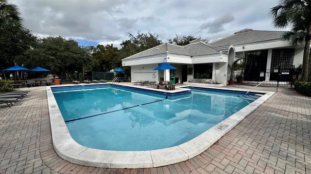 $179,000 | 2550 Southwest 18th Terrace, Unit 2118, Fort Lauderdale, FL 33315