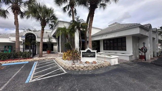 $179,000 | 2550 Southwest 18th Terrace, Unit 2118, Fort Lauderdale, FL 33315