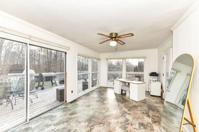 $449,900 | 6817 West Forest Brook Drive, Fountaintown, IN 46130