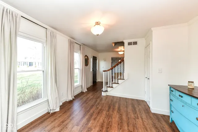 $449,900 | 6817 West Forest Brook Drive, Fountaintown, IN 46130