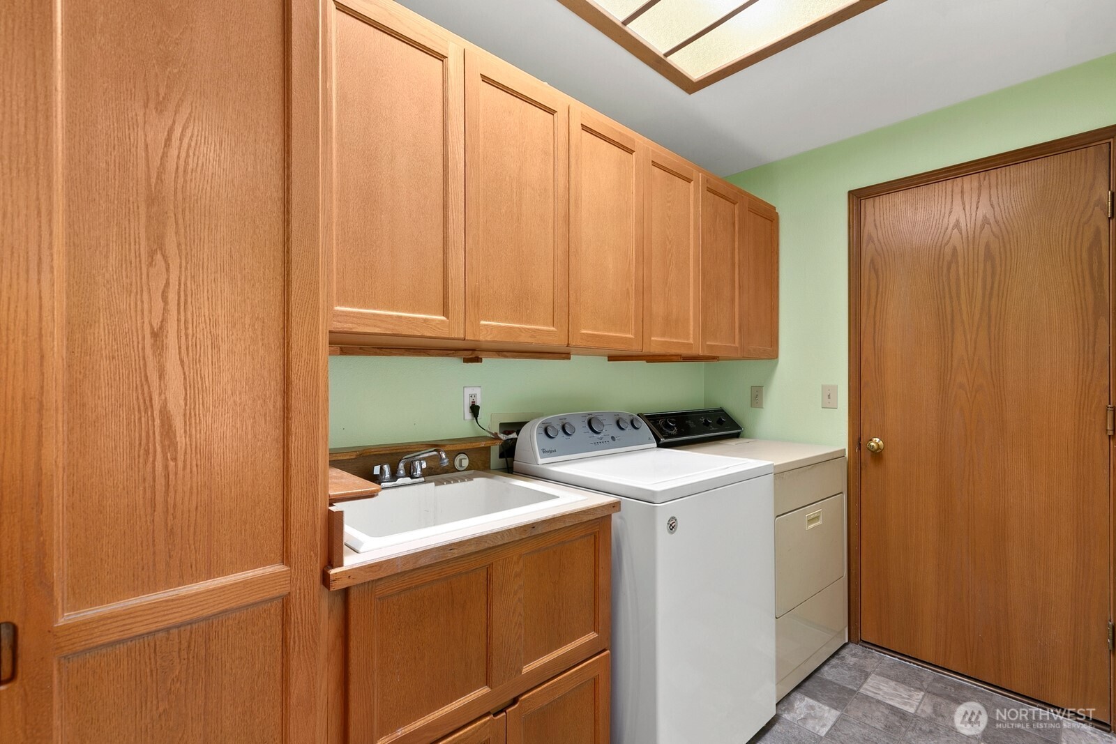 3908 Northeast 10th Street Renton, WA 98056 - Photo 20 of 29 a utility room with dryer and washer