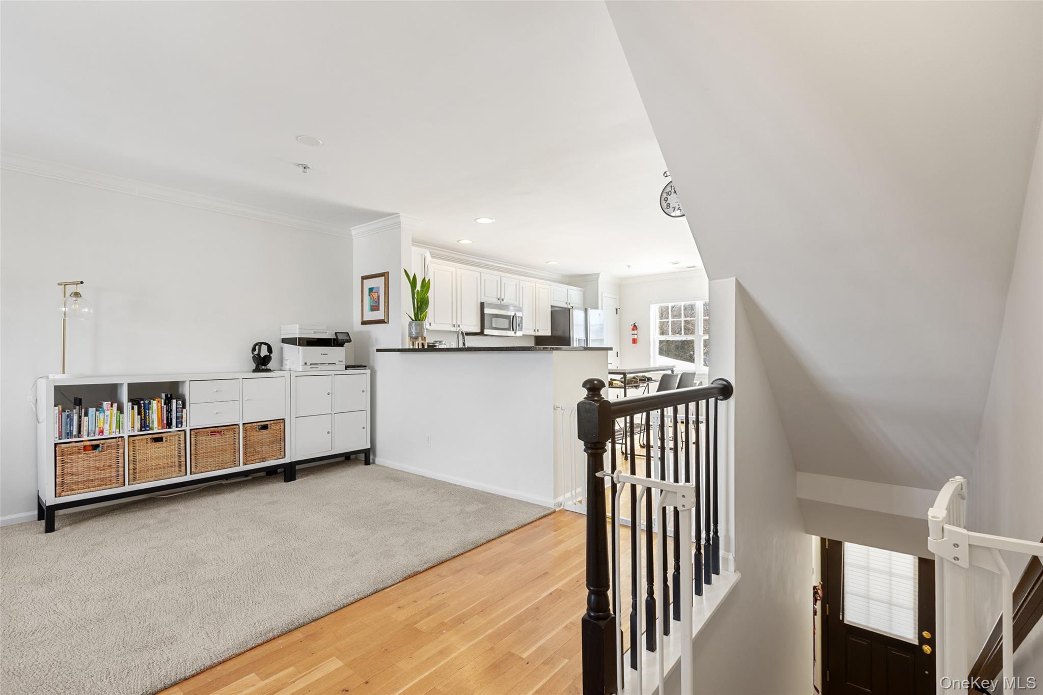 321 Northview Court Peekskill, NY 10566 - Photo 6 of 32