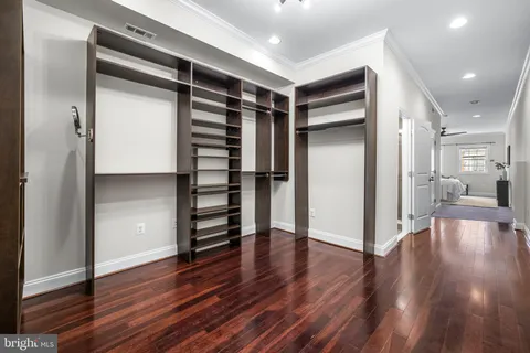 a view of livingroom with furniture and wooden floor