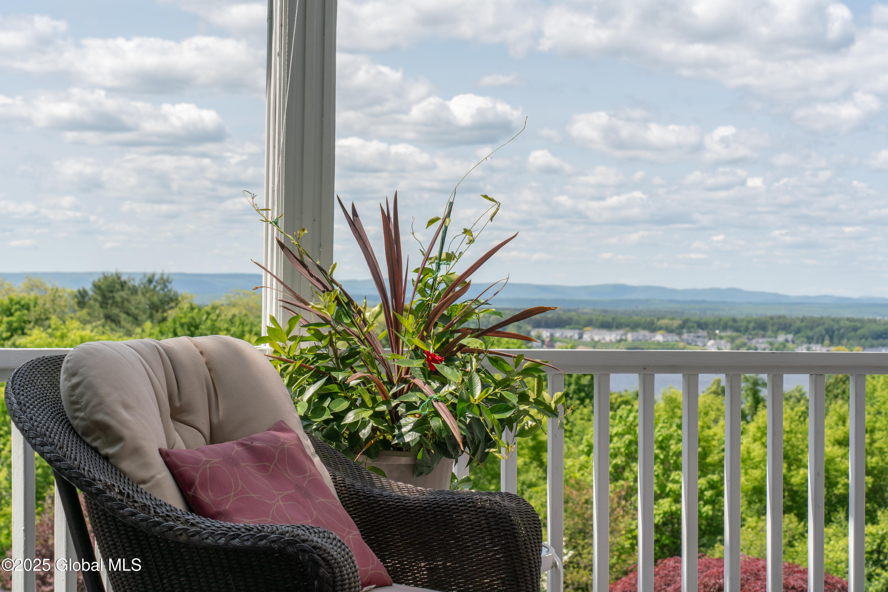 27 Hill Road Saratoga, NY 12170 - Photo 29 of 65 DSC08664