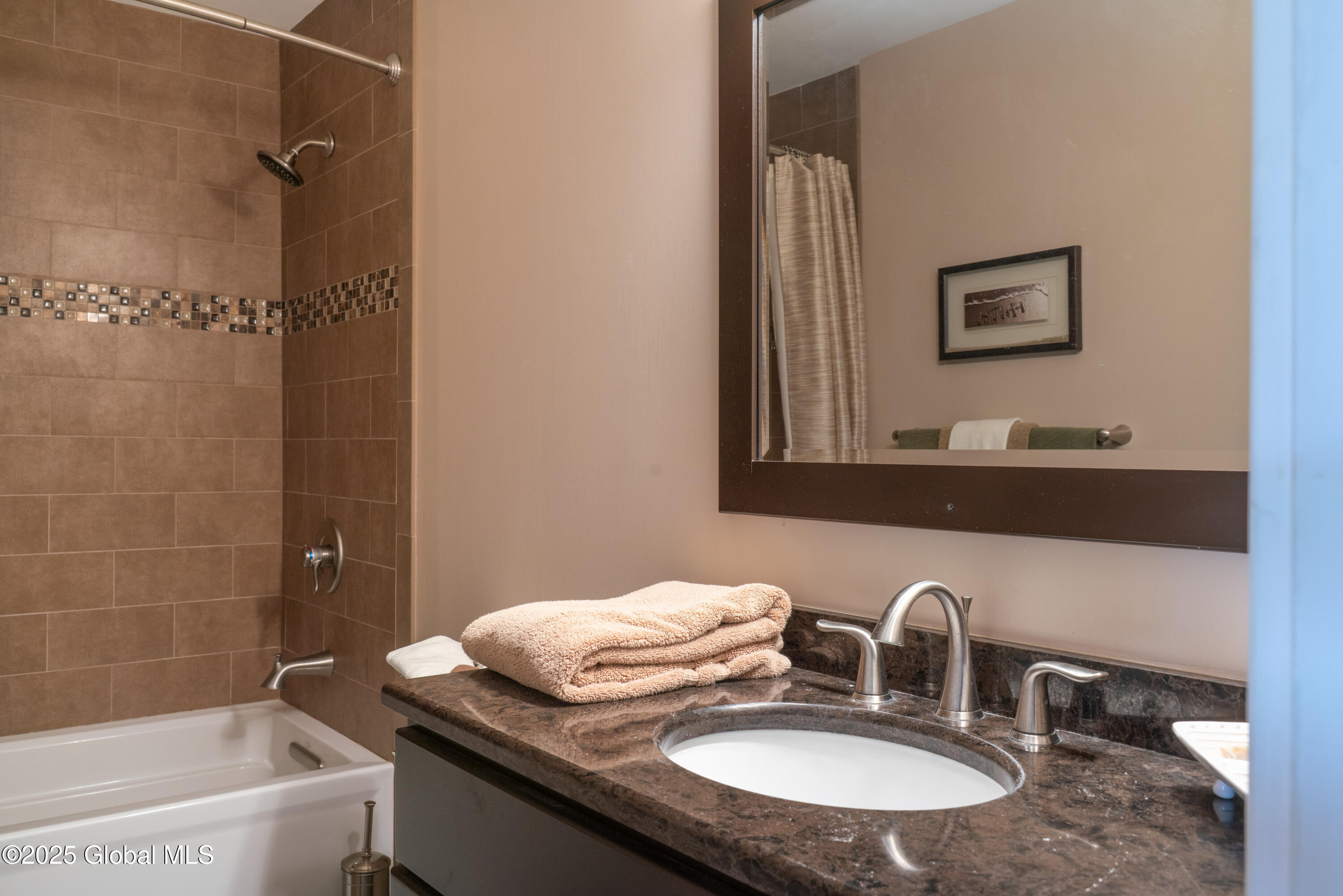 27 Hill Road Saratoga, NY 12170 - Photo 52 of 65 DSC08880