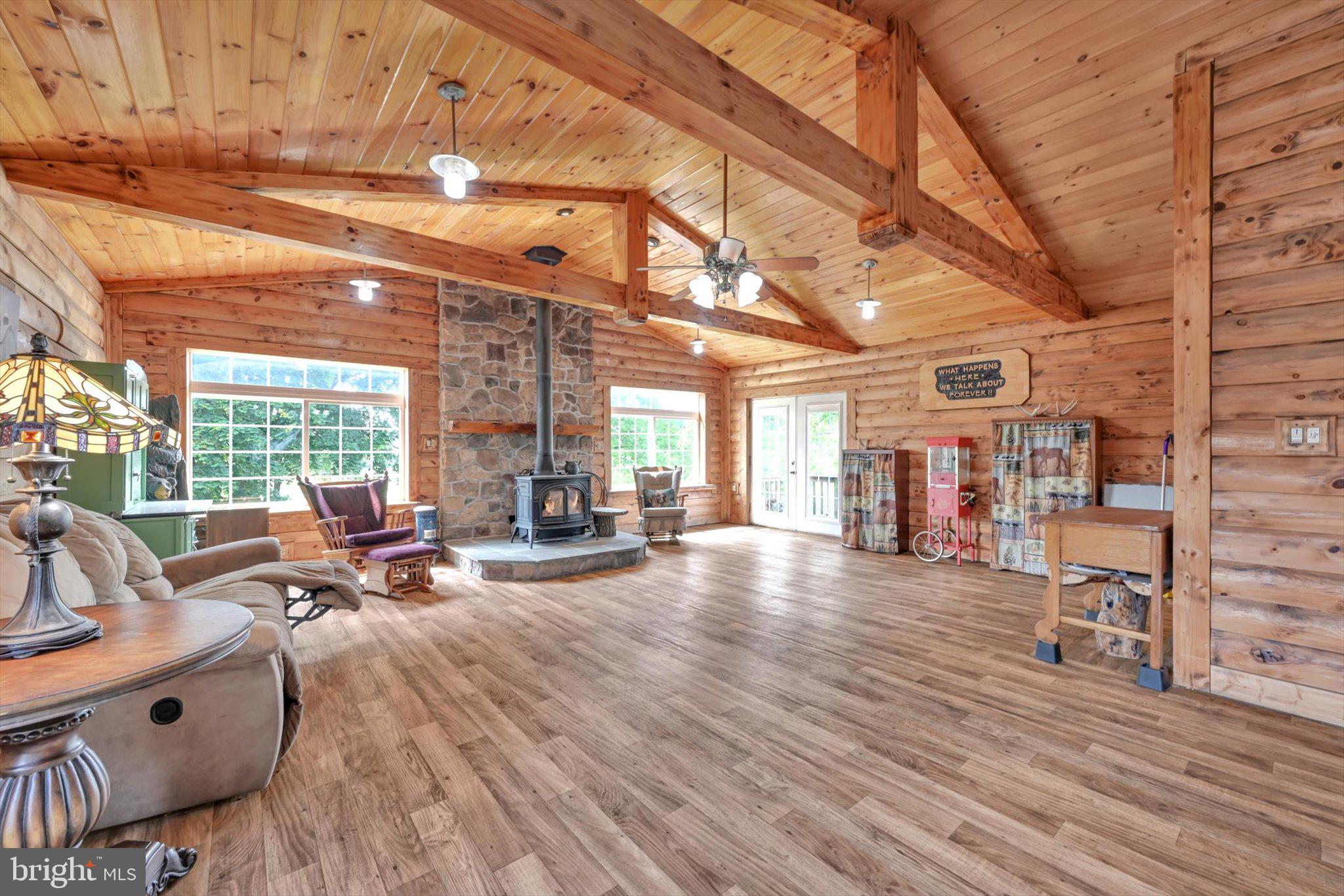 641 Laudermilch Road Hummelstown, PA 17036 - Photo 16 of 51