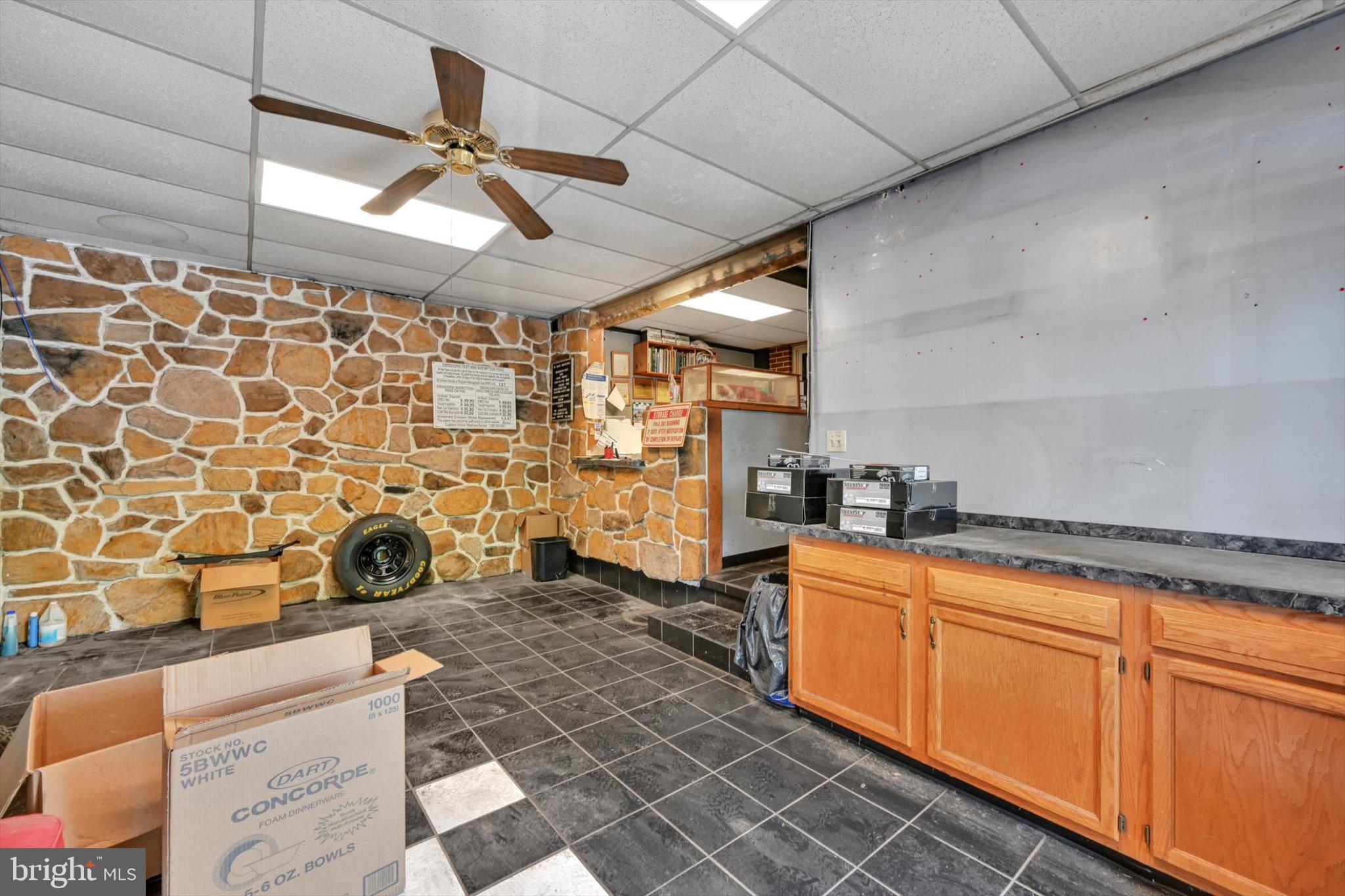 641 Laudermilch Road Hummelstown, PA 17036 - Photo 41 of 51