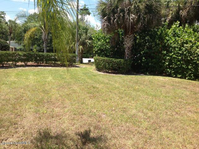 2308 Country Club Road Melbourne, FL 32901 - Photo 20 of 20 Back yard
