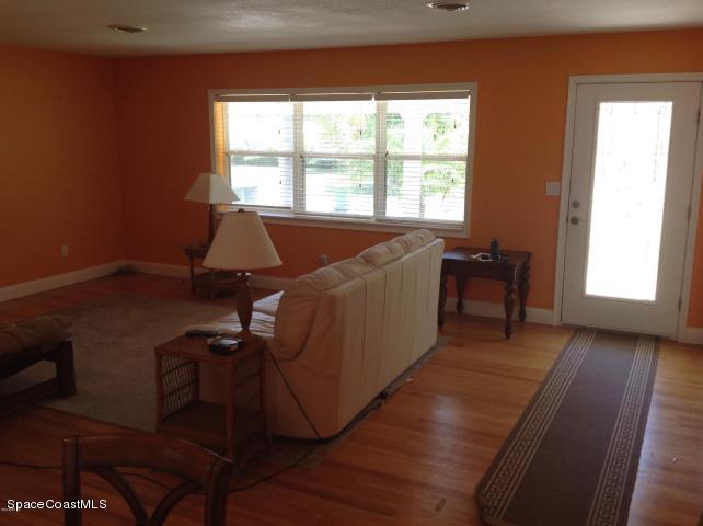 2308 Country Club Road Melbourne, FL 32901 - Photo 8 of 20 Living