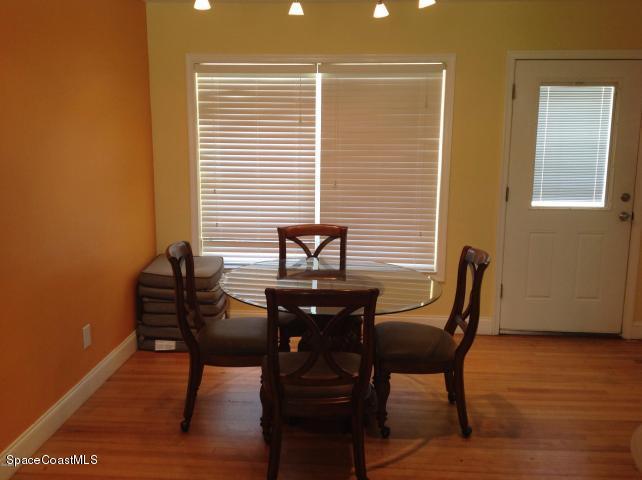 2308 Country Club Road Melbourne, FL 32901 - Photo 9 of 20 Dining