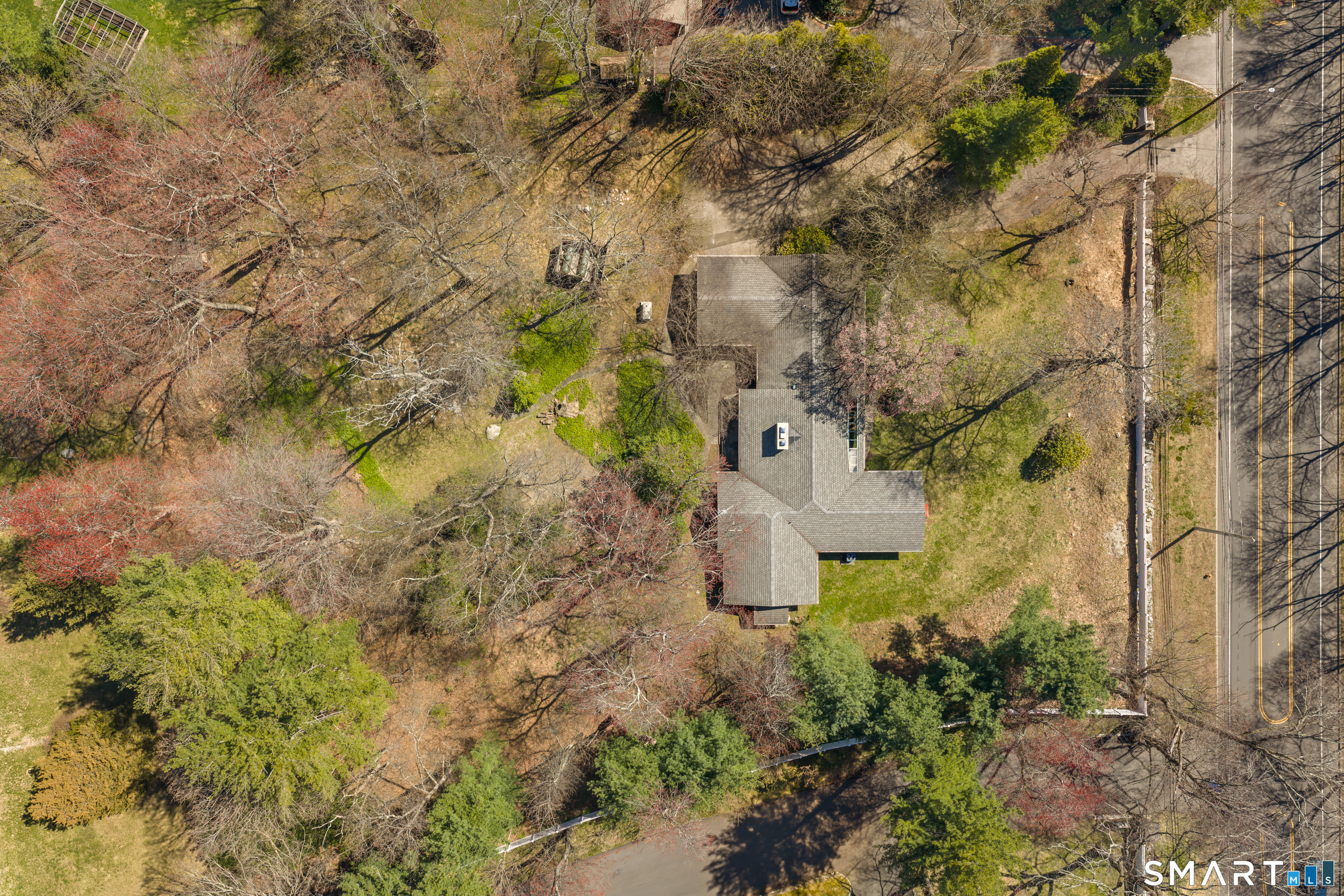143 Palmer Hill Road Stamford, CT 06902 - Photo 32 of 40 a aerial view of a house with a yard