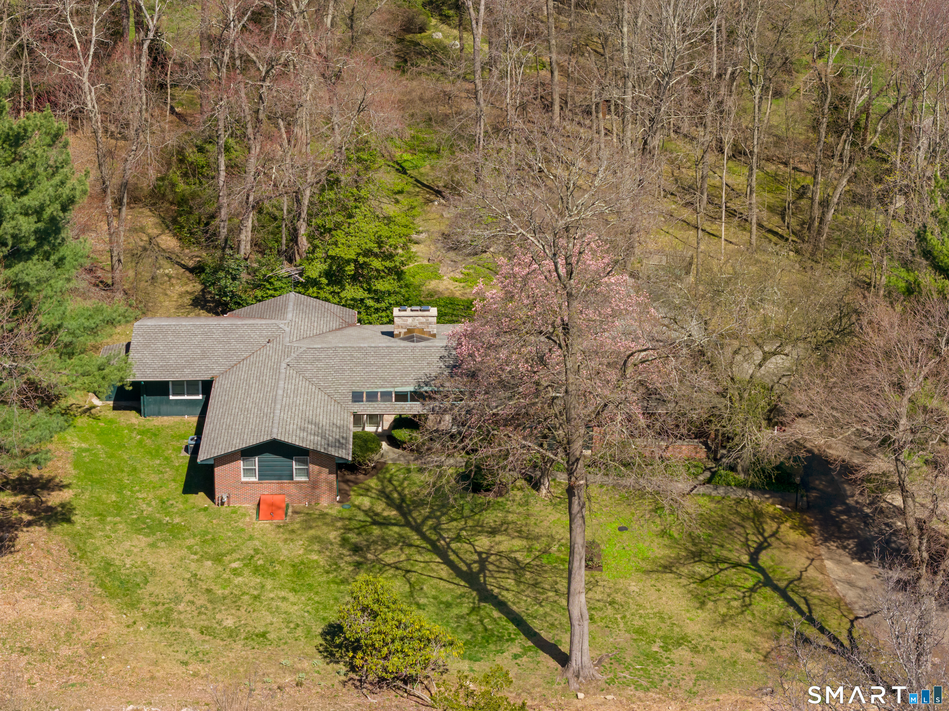 143 Palmer Hill Road Stamford, CT 06902 - Photo 33 of 40 a aerial view of a house with a yard