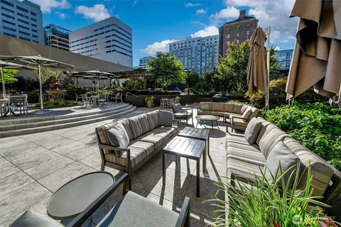 $725,000 | 1301 Spring Street, Unit 14C, Seattle, WA 98104