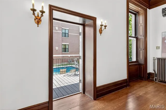 $1,200,000 | 4341 Westminster Place, Unit 1, St. Louis, MO 63108