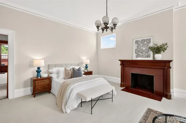 $1,200,000 | 4341 Westminster Place, Unit 1, St. Louis, MO 63108