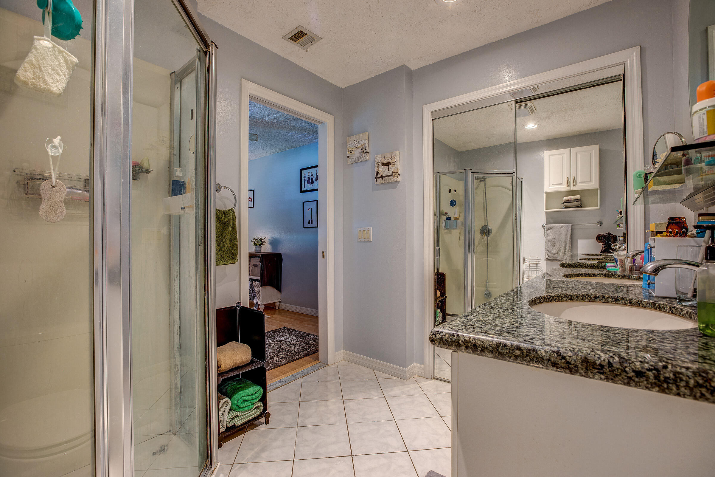 29784 Springtime Road Big Pine Key, FL 33043 - Photo 24 of 39 En Suite Bathroom