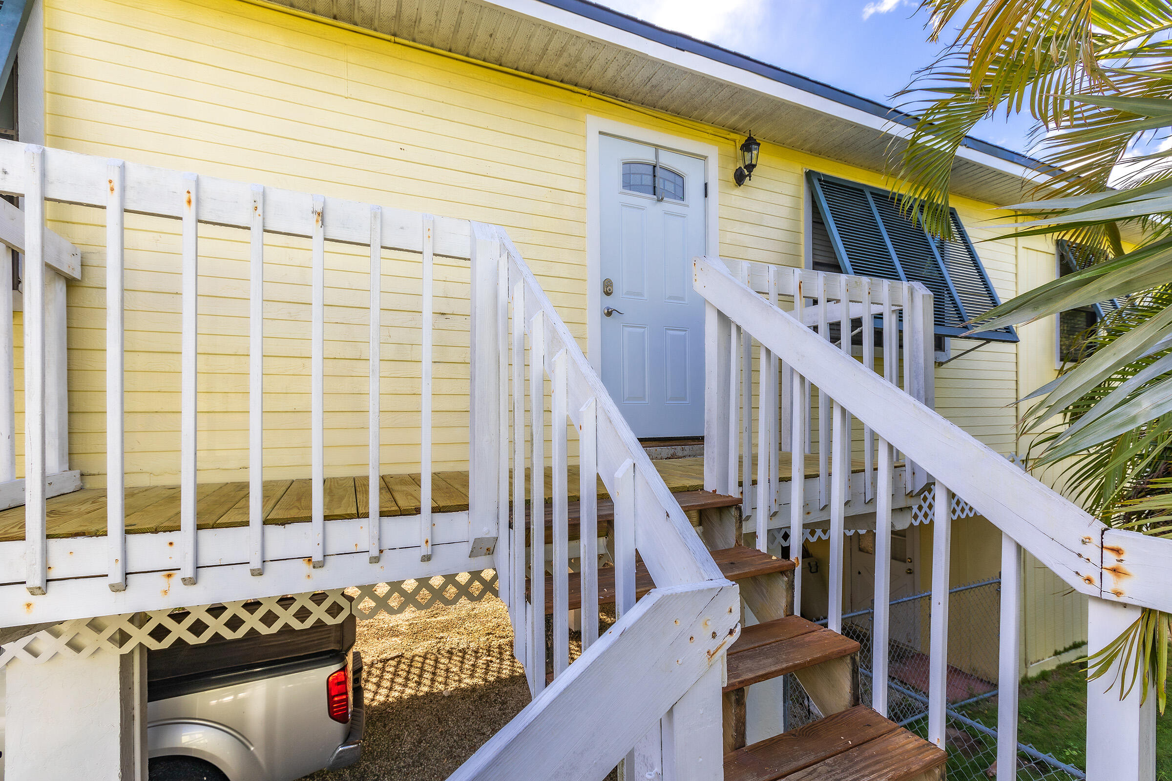 29784 Springtime Road Big Pine Key, FL 33043 - Photo 4 of 39 Entrance