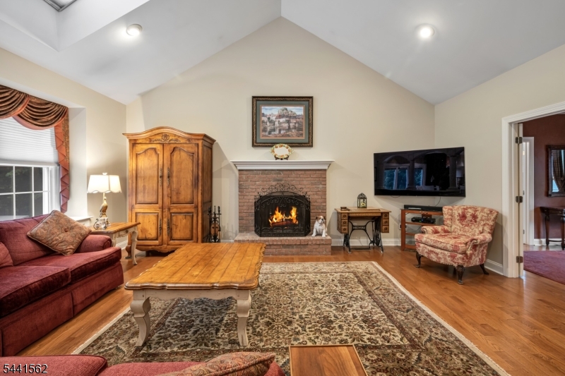 4 Ashley Drive Flanders, NJ 07836 - Photo 23 of 48