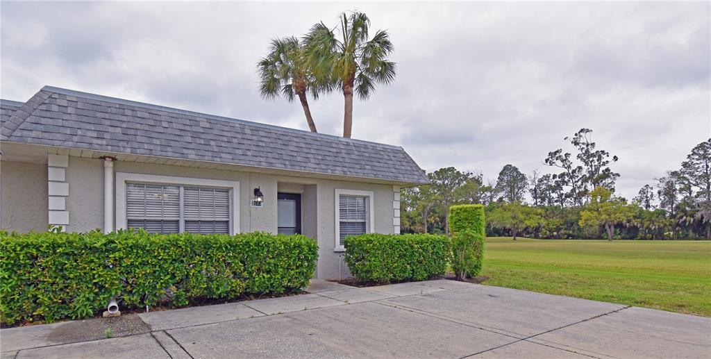 3683 Trophy Boulevard New Port Richey, FL 34655 - Photo 2 of 31