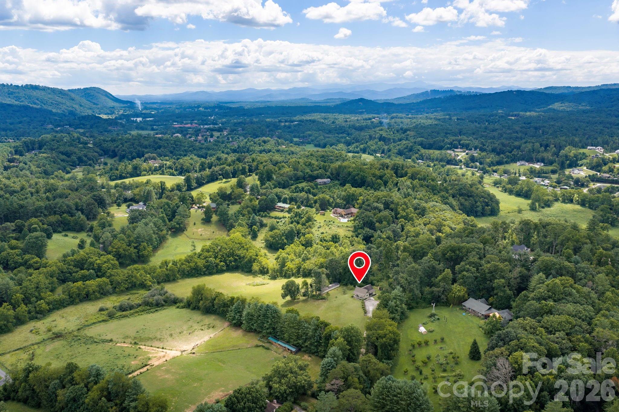 82 Sharon Road Fairview, NC 28730 - Photo 35 of 37 Gallery Image 35