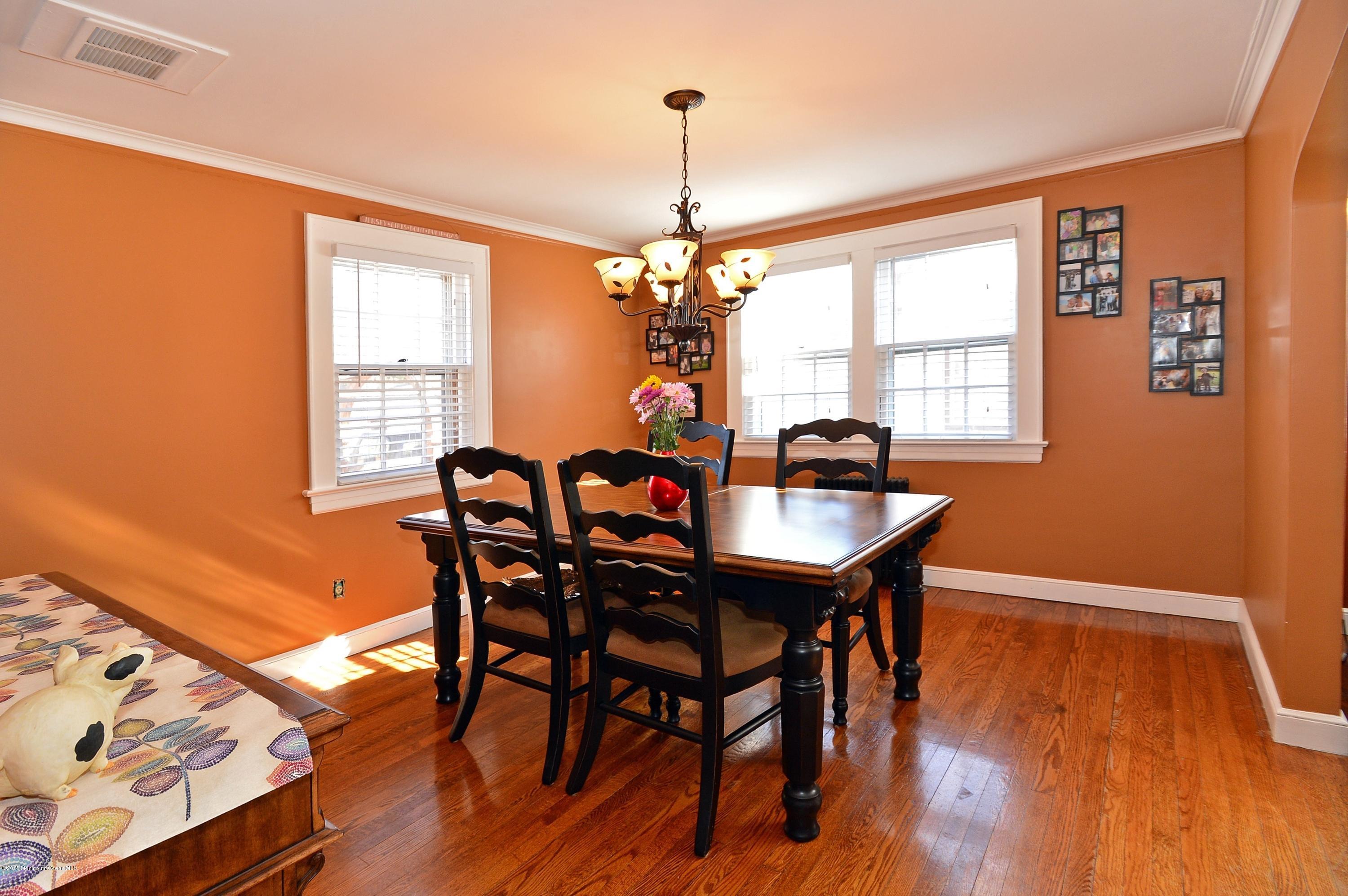 1910 Meadow Road West Belmar, NJ 07719 - Photo 7 of 27 009_Dining