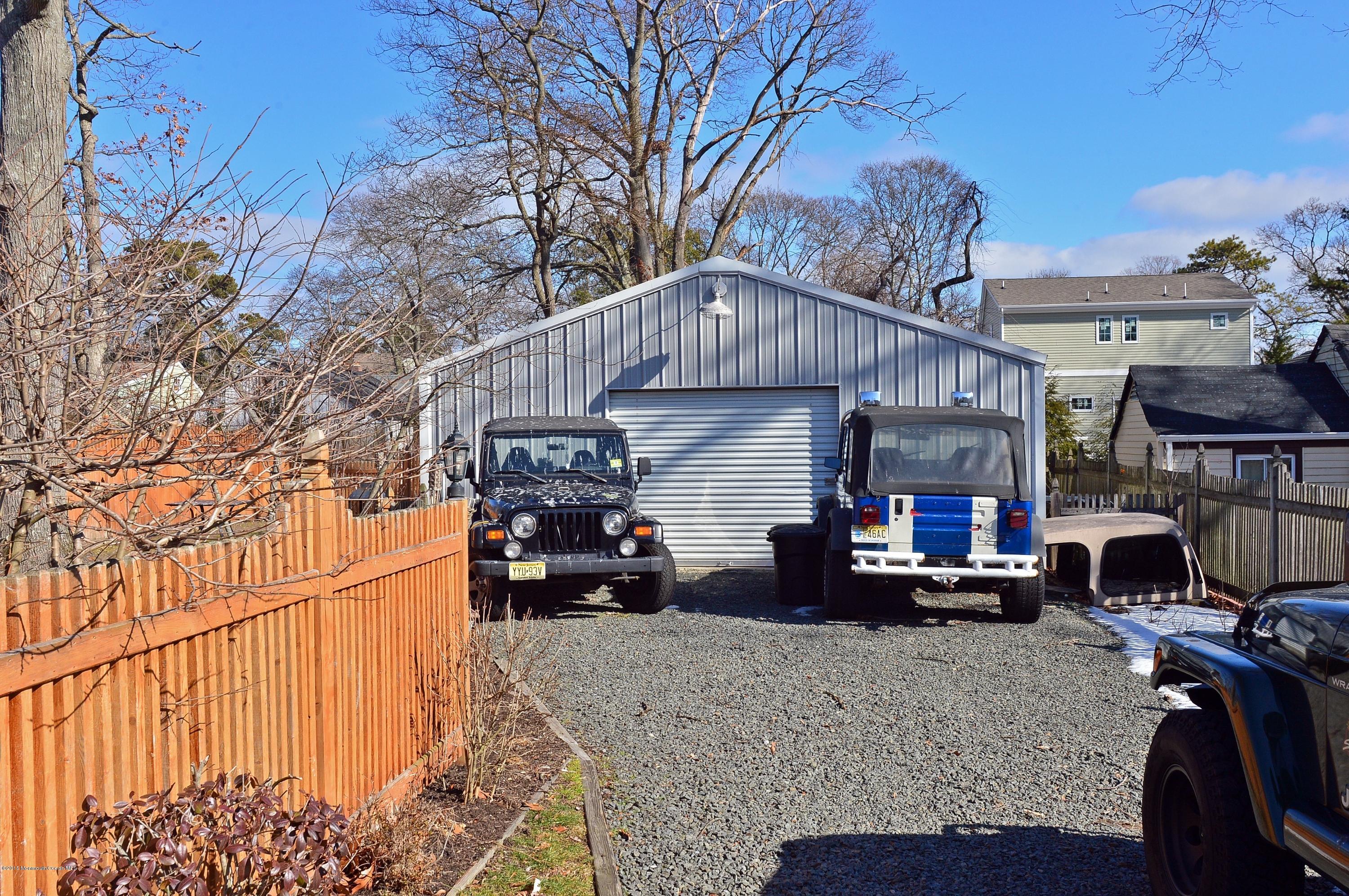 1910 Meadow Road West Belmar, NJ 07719 - Photo 10 of 27 017_Garage